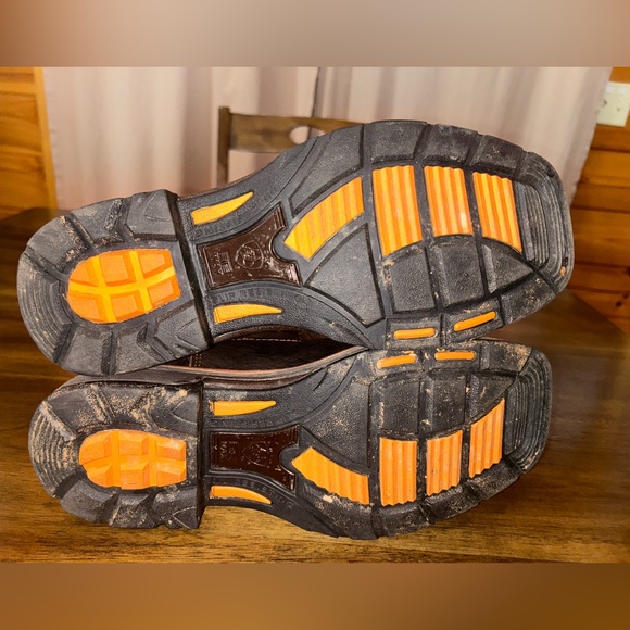 Ariat Workhog H2O Waterproof
Square Toe Work Boot Size 7D - Picture 6 of 8